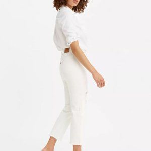 Levi White Denim size 28